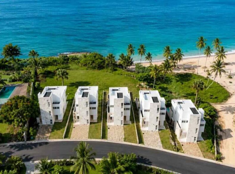 Продается вилла в Playa Colorada Las Galeras Samana
